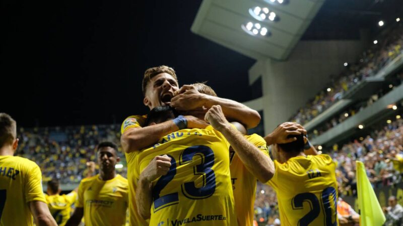 Los primeros rivales del Rayo Vallecano en la vuelta de la Liga Smartbank