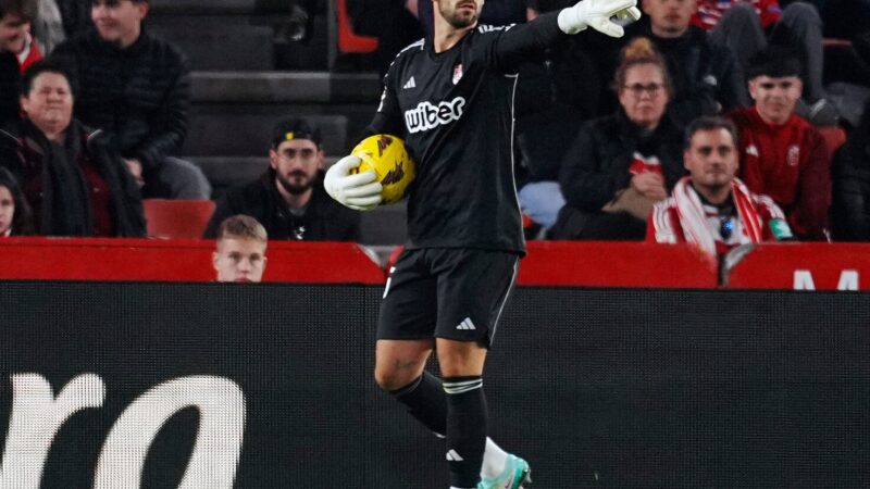Augusto se une a la Batalla por la portería del Rayo