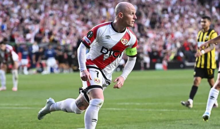 AEK Atenas-Rayo: seguir haciendo historia